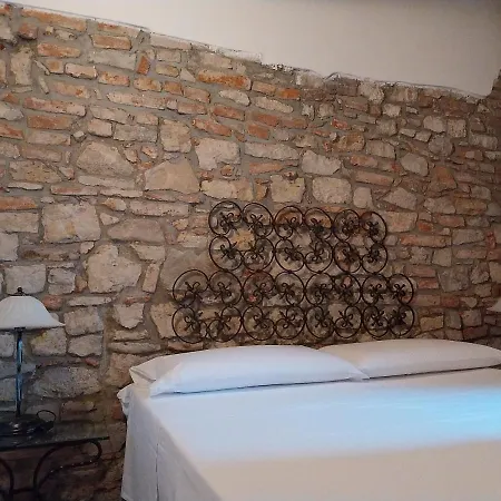 Luisa * Ziano Piacentino