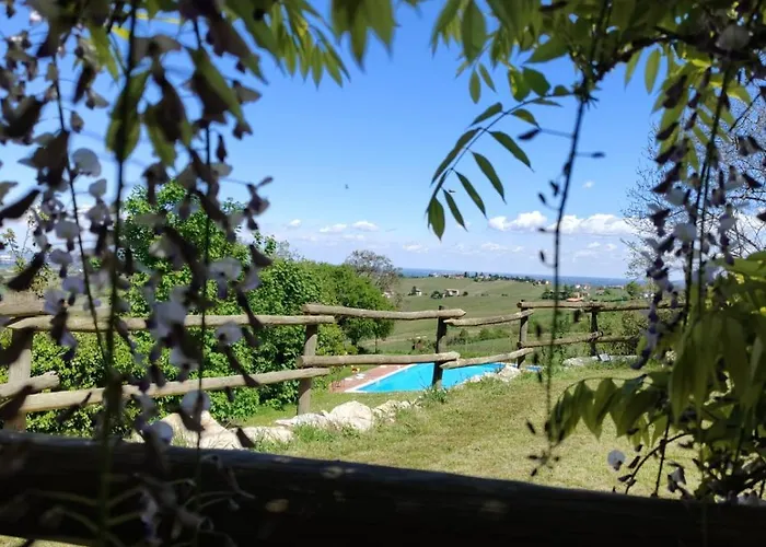 בית חווה Luisa Ziano Piacentino